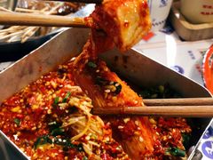 -马路边边串串香(苗栗路店)
