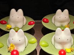 -蟹犇前•帝王蟹雪蟹(陆家嘴店)