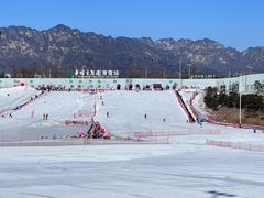 -华彬猛犸滑雪场
