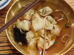 -荣记歡喜·馄饨铺(开发区振华购物中心店)