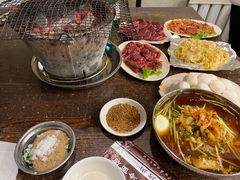 -韩风烤牛肉冷面店