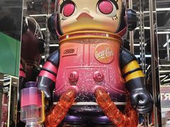 -泡泡玛特POPMART(侨福芳草地店)