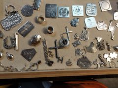 -十八字金·银饰·拼豆·开蚌DIY(魏公芳华里店)