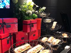 -Salon de The de Joel Robuchon(外滩18号店)