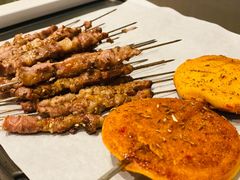 -马路边上·小海鲜烧烤(八一路店)