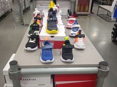 -上品折扣(回龙观店)
