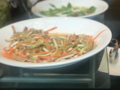 -成都保利公园皇冠假日酒店(熊猫基地店)