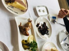 -马克西姆俄罗斯餐厅(通亚街店)