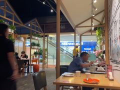-渝信川菜 · 川味家常菜(财富购物中心店)