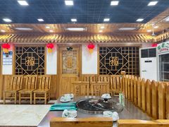 -屯老二农家铁锅炖·行业领军者(梅江店)