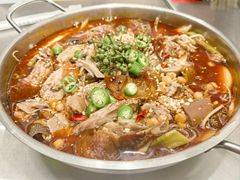 -蓉三少冒烤鸭·四川小吃集(北京首店)