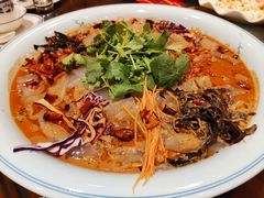 -那家老院子东北菜·饺子·小鸡炖蘑菇(艳华街店)
