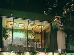 -DEEP·深美式餐吧(五棵松华熙LIVE店)