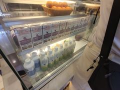 -CoCo都可(湖滨银泰店B区店)