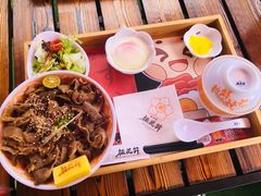 当家肥牛烧肉丼-桃花丼烧肉饭(凯丹商场店)