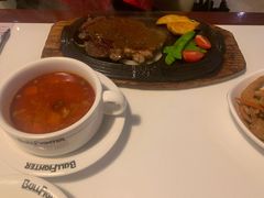 -爱丽丝牛排西餐厅(光谷步行街店)