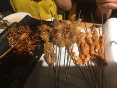 -喝丢一只鞋海鲜烧烤·海肠捞饭(东关街店)