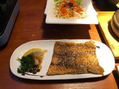 盐烤三文鱼皮-鳗鱼家·深夜食堂(军博店)