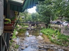 -北京水岸山吧度假村(雁栖镇店)