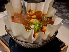 -穹六人间 people 6(岳阳路店)