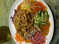 -乡村馕坑肉·烧烤·新疆菜·本地人更爱吃(阿勒泰首店)