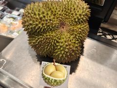 -盒马鲜生(岭南新世界店)