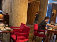 -粤尚腾香居中餐厅(首都机场希尔顿店)