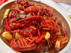 -江城燕子大排档(江汉路步行街店)