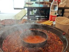 -黄潇洒老火锅(九眼桥宏济巷店)