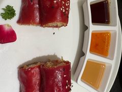 -蝴蝶里·粤菜·点心(滨江龙湖店)