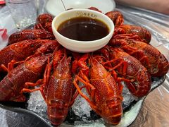 够大只小龙虾-指爱龙虾(金杨路总店)