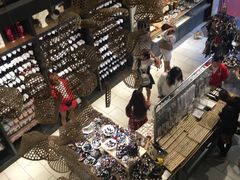 -纪念日百货(江西南昌店)