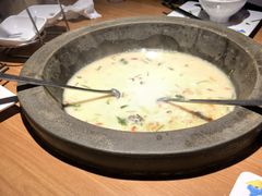 -咕嘟草帽鱼·牛奶一样的鲜鱼汤(包河万达广场创始店)