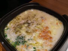 -阿香米线(大唐西市大润发店)