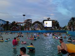 -沈阳龙润夏宫温泉水乐园