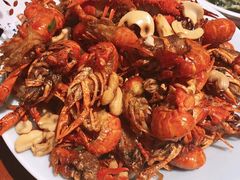 -琥珀老六龙虾(四里河店)