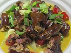 -三湘四水正宗湘菜(君峰路店)