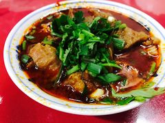 -谢老五跷脚牛肉·非遗传承店