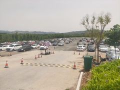 -济南野生动物世界北门停车场