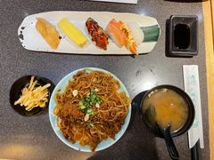 鳗鱼寿司-禾绿回转寿司(万柳华联店)