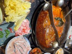 -周小明火锅(黑金冠社区店)