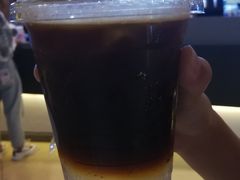 黑金气泡美式-瑞幸咖啡(第一城店)