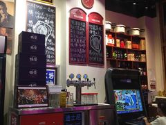 -蚝堡海鲜·威海菜·海肠捞饭·烧烤·亚洲吃蚝公司(幸福门店)