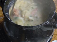 -官塘陈记鱼生·潮汕砂锅粥·牛肉火锅(潮枫路总店)