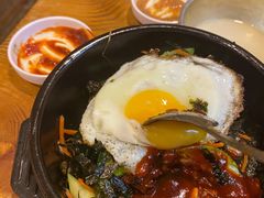 海鲜石锅拌饭-喇喇排骨火锅·传统韩式脊骨汤(望京西园总店)