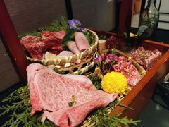 -山川小町·极番烧肉(新地假日广场店)