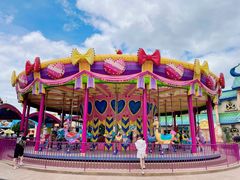 -七彩云南欢乐世界