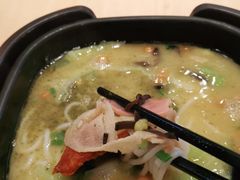 -阿香米线(凯德广场.1818店)