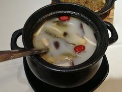 -牛头鱼庄·地道广西菜(鲁班店)