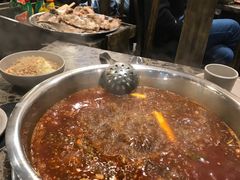 -肖肖酸萝卜鱼火锅(总店)